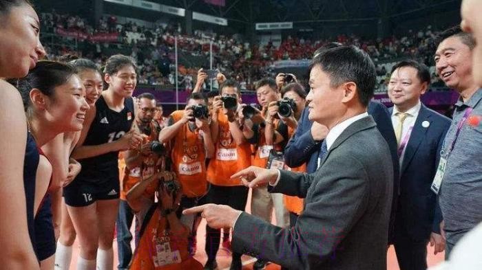 当年马云为中国女排清空购物车，实际花了多少钱？网友：难以置信